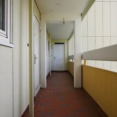 Privatapartment Lez West Apartment *